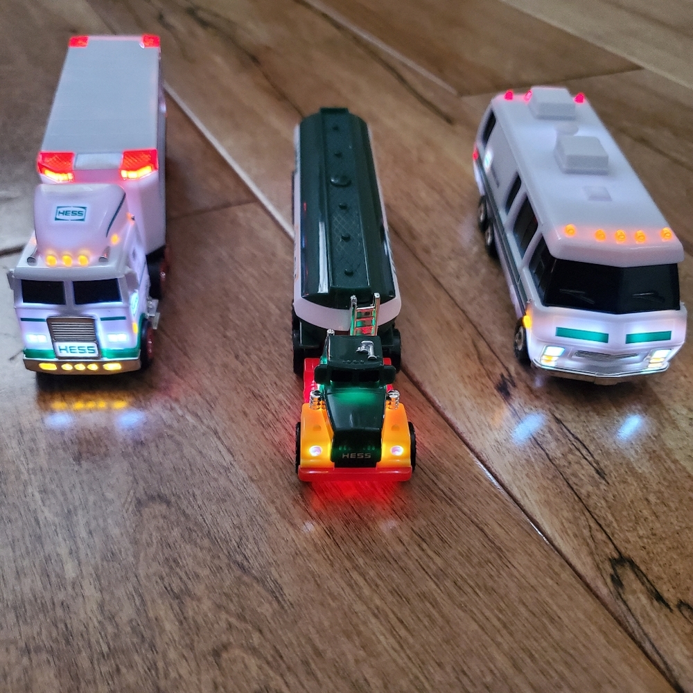 Hess Truck toys  2021,Hess fuel oil 2021,training van 2021 kids car toys